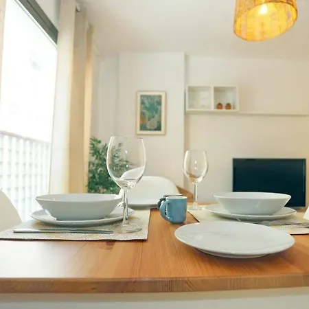 Casa Fenicia - Cosy With Free Private Parking