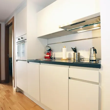 Casa Fenicia - Cosy With Free Private Parking Appartement Málaga